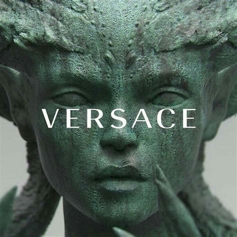 versace versace medusa head on me like i m luminati|Migos .